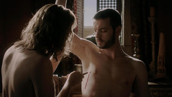 extant_GameOfThrones_1x05-TheWolfAndTheLion_4292