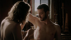 extant_GameOfThrones_1x05-TheWolfAndTheLion_4295