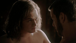 extant_GameOfThrones_1x05-TheWolfAndTheLion_4298