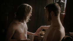 extant_GameOfThrones_1x05-TheWolfAndTheLion_4314