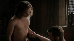 extant_GameOfThrones_1x05-TheWolfAndTheLion_4319