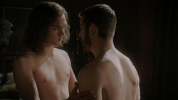 extant_GameOfThrones_1x05-TheWolfAndTheLion_4327