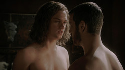 extant_GameOfThrones_1x05-TheWolfAndTheLion_4350