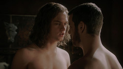 extant_GameOfThrones_1x05-TheWolfAndTheLion_4353