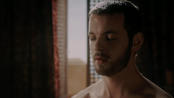 extant_GameOfThrones_1x05-TheWolfAndTheLion_4379
