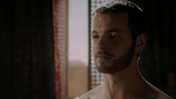 extant_GameOfThrones_1x05-TheWolfAndTheLion_4382