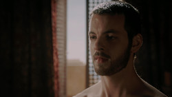 extant_GameOfThrones_1x05-TheWolfAndTheLion_4383