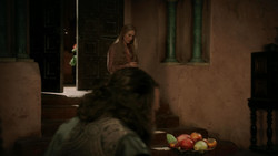 extant_GameOfThrones_1x05-TheWolfAndTheLion_4412