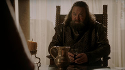 extant_GameOfThrones_1x05-TheWolfAndTheLion_4428