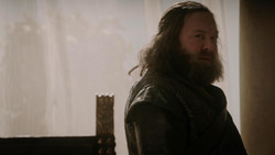 extant_GameOfThrones_1x05-TheWolfAndTheLion_4488