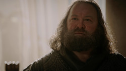 extant_GameOfThrones_1x05-TheWolfAndTheLion_4609