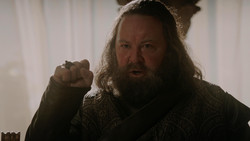 extant_GameOfThrones_1x05-TheWolfAndTheLion_4642