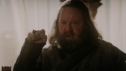 extant_GameOfThrones_1x05-TheWolfAndTheLion_4643