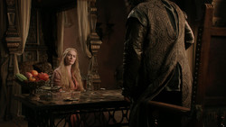extant_GameOfThrones_1x05-TheWolfAndTheLion_4666