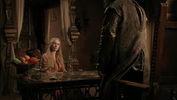 extant_GameOfThrones_1x05-TheWolfAndTheLion_4667