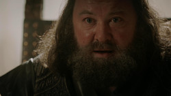 extant_GameOfThrones_1x05-TheWolfAndTheLion_4749