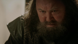extant_GameOfThrones_1x05-TheWolfAndTheLion_5002