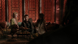 extant_GameOfThrones_1x05-TheWolfAndTheLion_5197