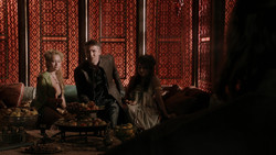 extant_GameOfThrones_1x05-TheWolfAndTheLion_5198