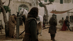 extant_GameOfThrones_1x05-TheWolfAndTheLion_5292