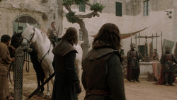 extant_GameOfThrones_1x05-TheWolfAndTheLion_5295