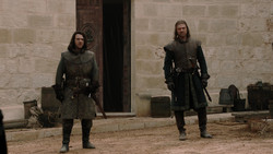 extant_GameOfThrones_1x05-TheWolfAndTheLion_5311