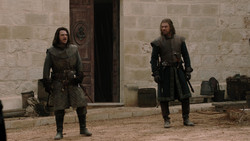 extant_GameOfThrones_1x05-TheWolfAndTheLion_5312