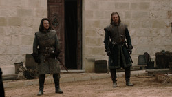 extant_GameOfThrones_1x05-TheWolfAndTheLion_5313