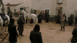 extant_GameOfThrones_1x05-TheWolfAndTheLion_5320
