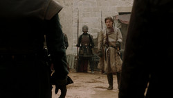 extant_GameOfThrones_1x05-TheWolfAndTheLion_5336