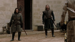 extant_GameOfThrones_1x05-TheWolfAndTheLion_5390