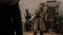 extant_GameOfThrones_1x05-TheWolfAndTheLion_5397