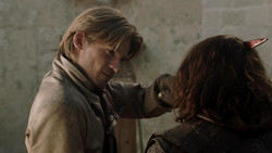 extant_GameOfThrones_1x05-TheWolfAndTheLion_5456