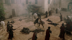 extant_GameOfThrones_1x05-TheWolfAndTheLion_5498