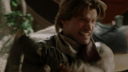 extant_GameOfThrones_1x05-TheWolfAndTheLion_5509