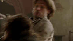 extant_GameOfThrones_1x05-TheWolfAndTheLion_5517