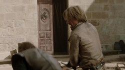 extant_GameOfThrones_1x05-TheWolfAndTheLion_5522
