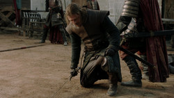 extant_GameOfThrones_1x05-TheWolfAndTheLion_5554