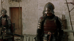 extant_GameOfThrones_1x05-TheWolfAndTheLion_5563