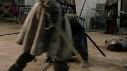 extant_GameOfThrones_1x05-TheWolfAndTheLion_5569