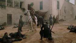 extant_GameOfThrones_1x05-TheWolfAndTheLion_5597