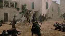 extant_GameOfThrones_1x05-TheWolfAndTheLion_5599