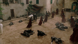 extant_GameOfThrones_1x05-TheWolfAndTheLion_5611
