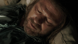 extant_GameOfThrones_1x06-AGoldenCrown_0024