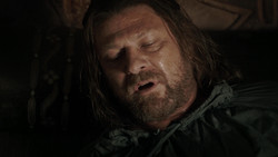 extant_GameOfThrones_1x06-AGoldenCrown_0060
