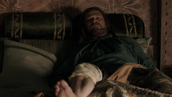 extant_GameOfThrones_1x06-AGoldenCrown_0106