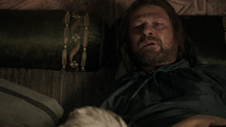 extant_GameOfThrones_1x06-AGoldenCrown_0153