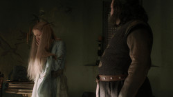 extant_GameOfThrones_1x06-AGoldenCrown_0158