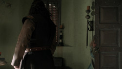 extant_GameOfThrones_1x06-AGoldenCrown_0201