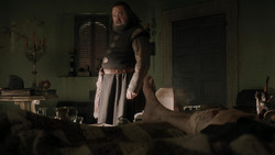 extant_GameOfThrones_1x06-AGoldenCrown_0216